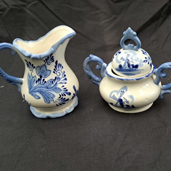 Mini Delft Blue Creamer/Pitcher & Sugar Bowl - Picture 2 of 8
